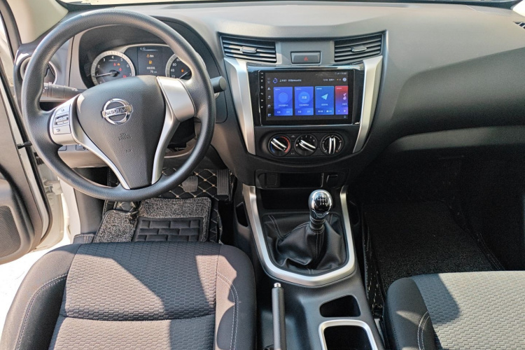 日产 纳瓦拉 2021款 2.5L 改款 手动两驱舒适型QR25中控内饰7002