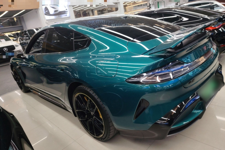 小米汽车 小米SU7 Ultra 2025款 Ultra车身外观6003