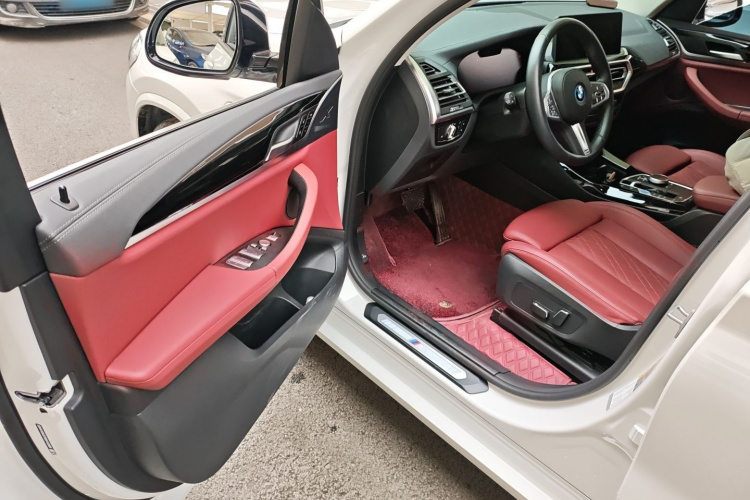 宝马iX3 2024款 领先型中控内饰20