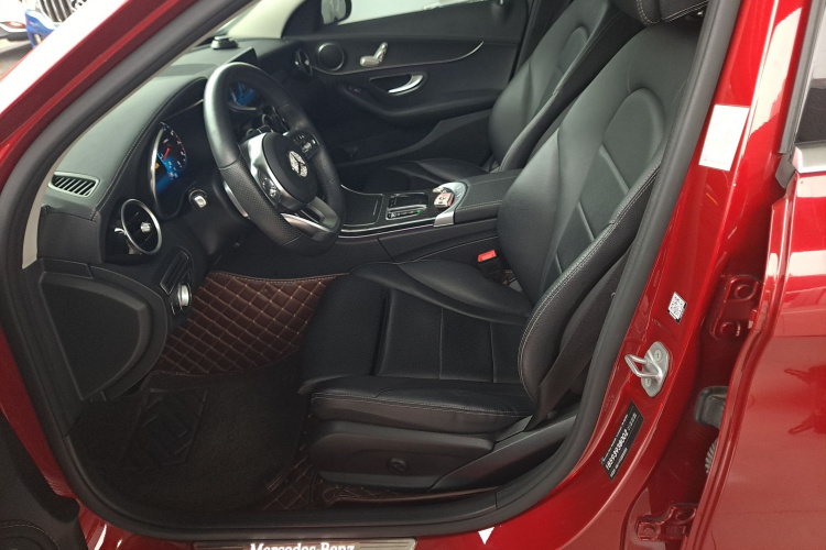 奔驰C级 2021款 C 200 L 时尚型运动版中控内饰19