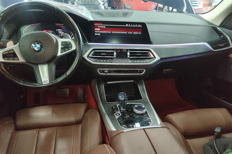 宝马X5(进口) 2022款 xDrive30i M运动套装中控内饰12