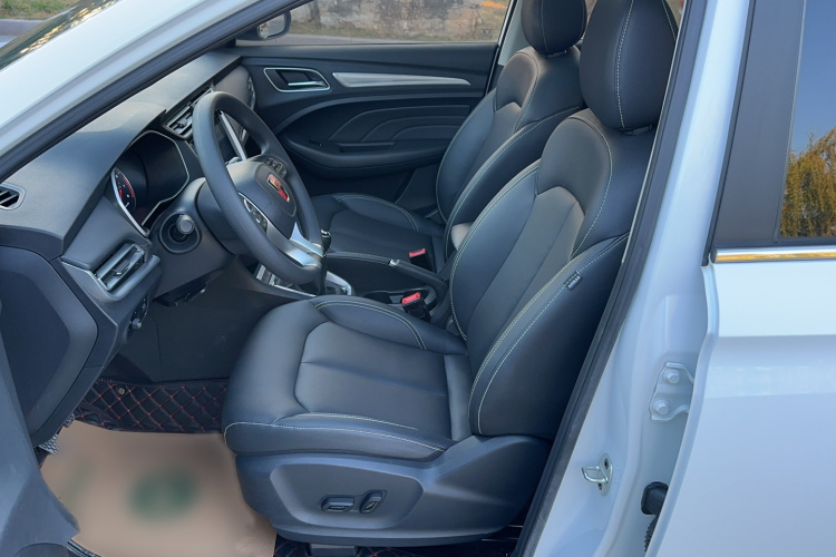 荣威RX3 2018款 1.6L 手动旗舰版局部细节19