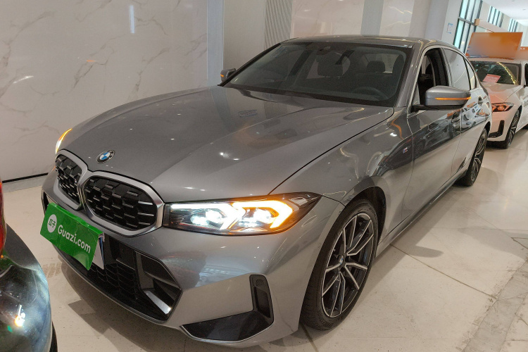 宝马3系 2023款 325Li M运动套装车身外观1