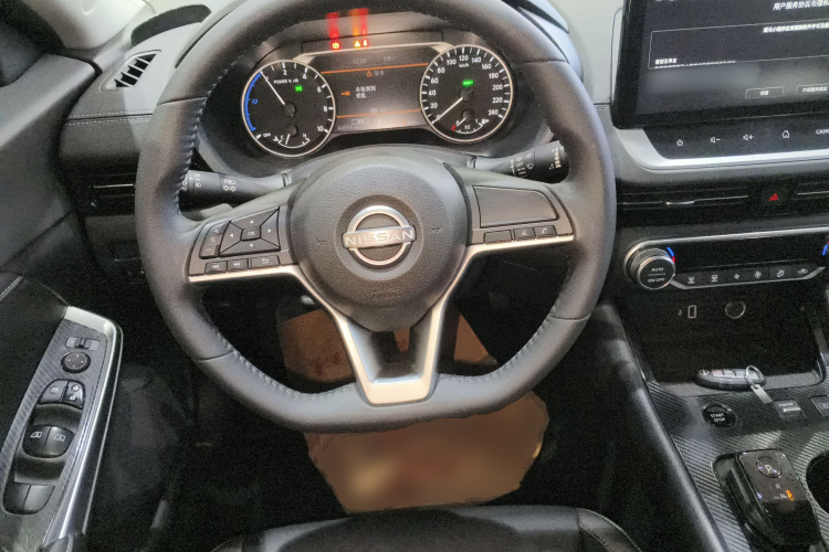 日产 轩逸 2022款 电驱版e-POWER 超智联PLUS中控内饰13