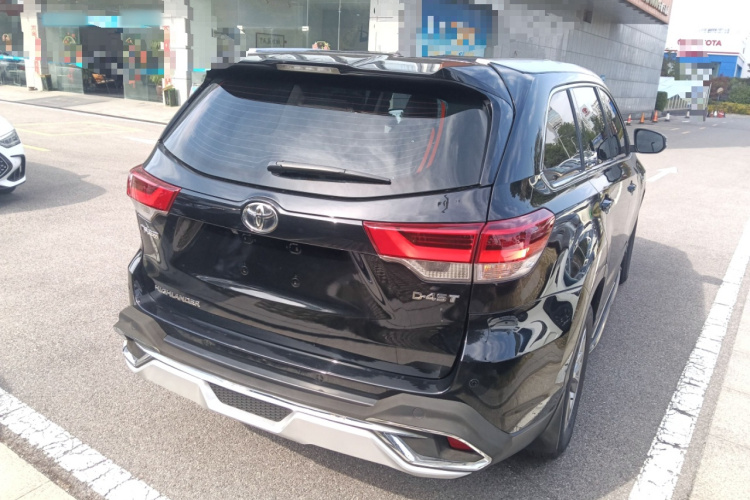 丰田 汉兰达 2018款 2.0T 两驱精英版 7座 国VI车身外观7