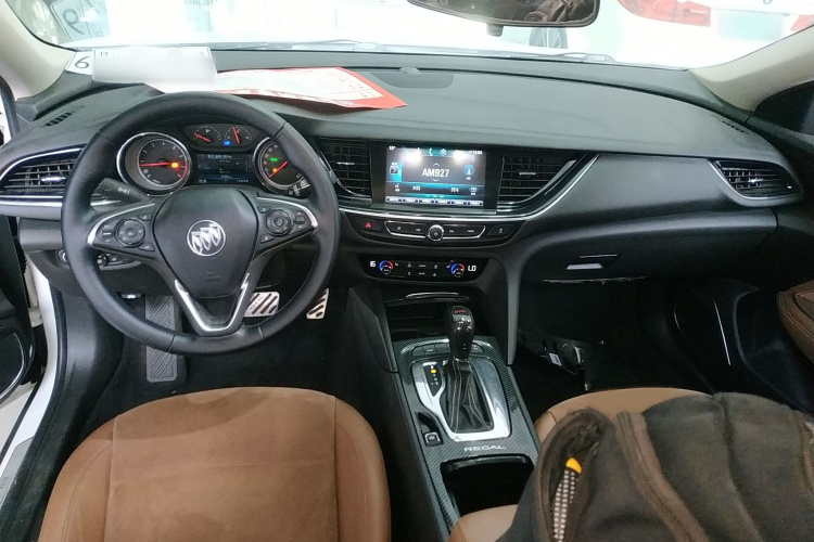 别克 君威 2017款 20T 精英型中控内饰7002