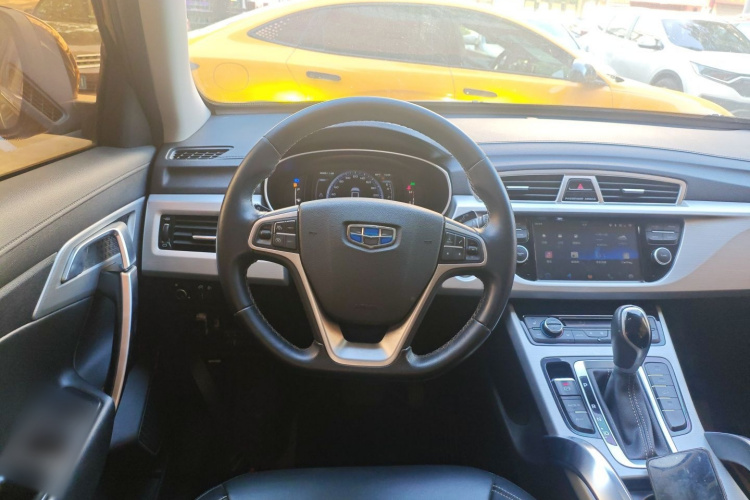 吉利汽车 博越 2016款 1.8TD 自动智慧型中控内饰13