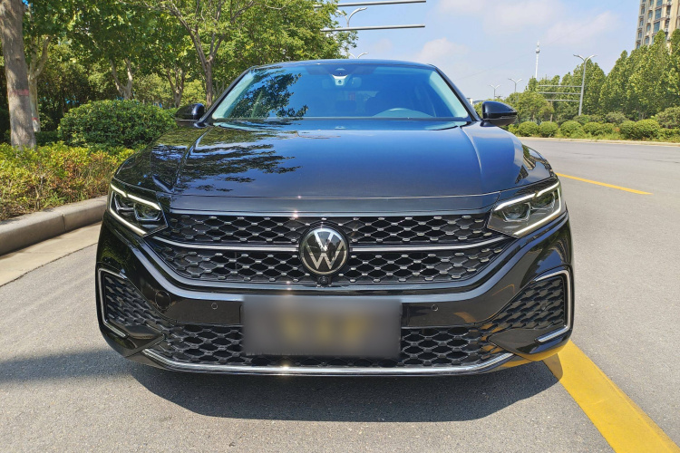 大众 帕萨特 2024款 380TSI 星空豪华版车身外观6001