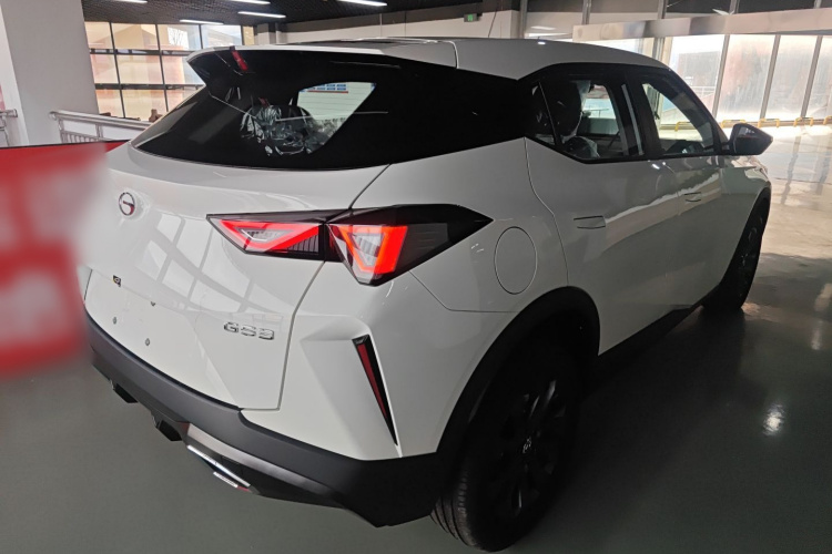 广汽传祺 传祺GS3 2026款 影速 270T 劲取版车身外观7