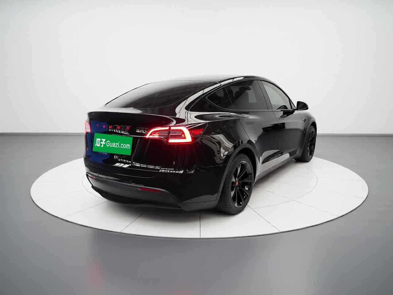 特斯拉 Model Y 2023款 后轮驱动版(4)