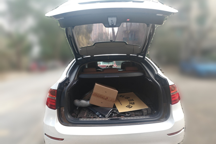 宝马X6 2014款 xDrive35i 运动型中控内饰23