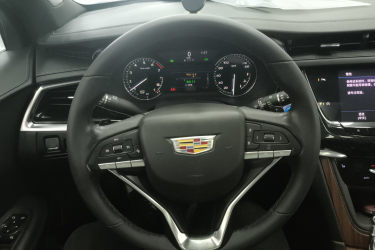 凯迪拉克XT6 2022款 2.0T 六座两驱豪华型中控内饰13