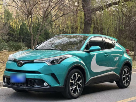 丰田C-HR 2018款 2.0L 领先天窗版 国V