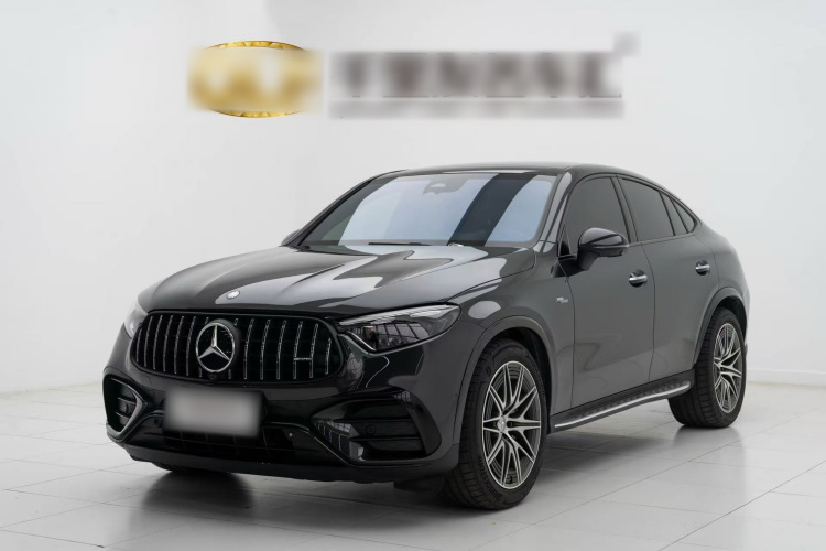 奔驰GLC轿跑 AMG 2024款 AMG GLC 43 4MATIC 轿跑SUV车身外观4