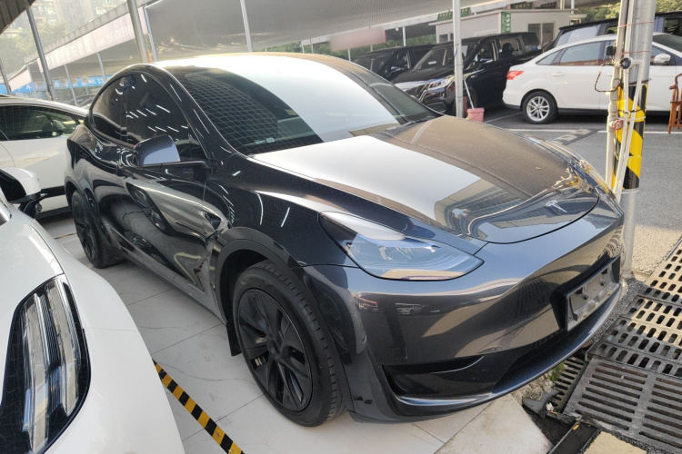 特斯拉 Model Y 2024款 后轮驱动版车身外观6002