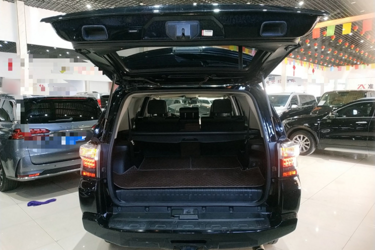 丰田 超霸（4Runner）（平行进口） 机舱底盘23