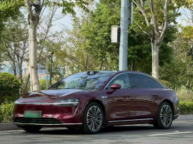 鸿蒙智行 享界S9 2024款 纯电 Ultra 四驱旗舰版