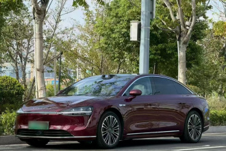 鸿蒙智行 享界S9 2024款 纯电 Ultra 四驱旗舰版