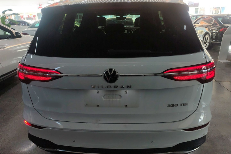 大众 威然 2024款 330TSI 豪华版车身外观6