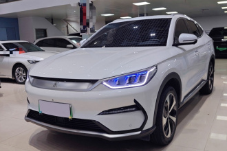 比亚迪 宋PLUS新能源 2023款 冠军版 EV 520KM 旗舰型