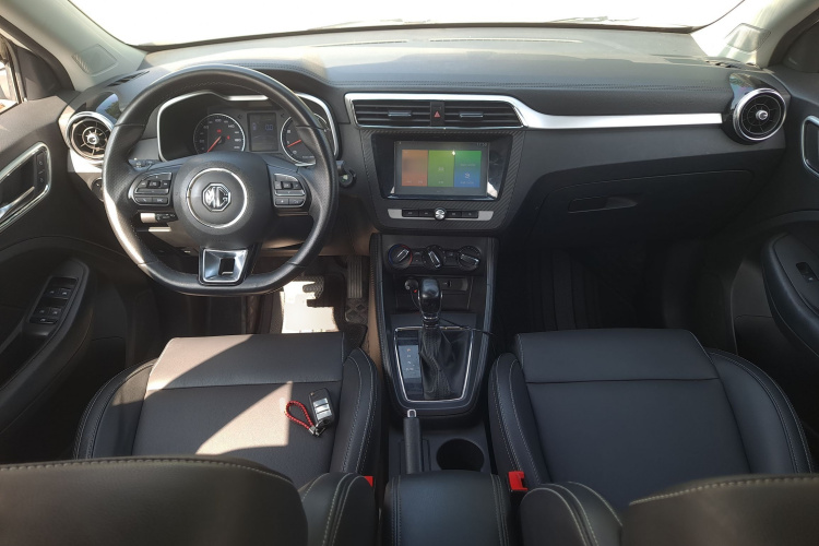 名爵ZS 2017款 1.5L 自动精英版中控内饰12