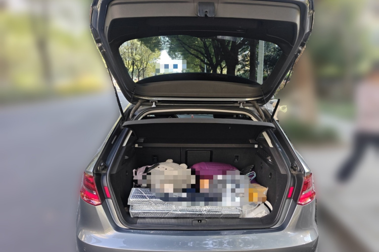 奥迪A3 2014款 Sportback 35 TFSI 自动进取型中控内饰23