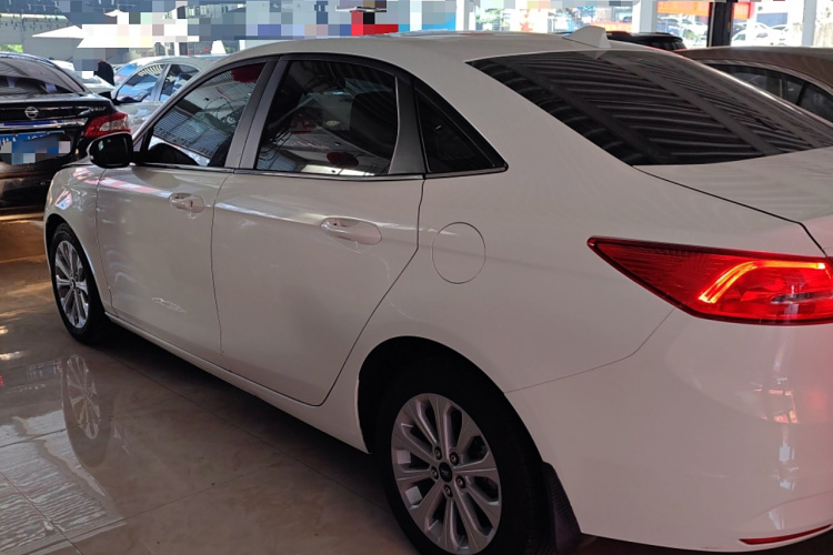 福特 福睿斯 2017款 幸福版 1.5L 自动时尚型车身外观6003