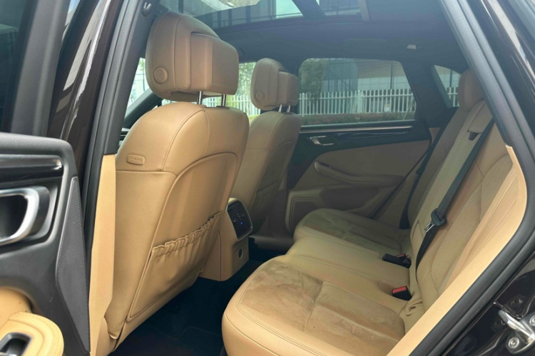 保时捷 2017款  Macan S 3.0T中控内饰7013