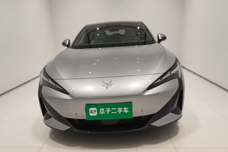 ARCFOX极狐 极狐 阿尔法S5 2025款 560PRO 185kW车身外观2