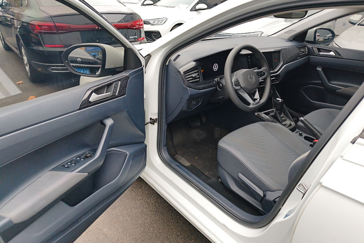 大众 朗逸 2023款 新锐 1.5L 自动新逸版中控内饰7003