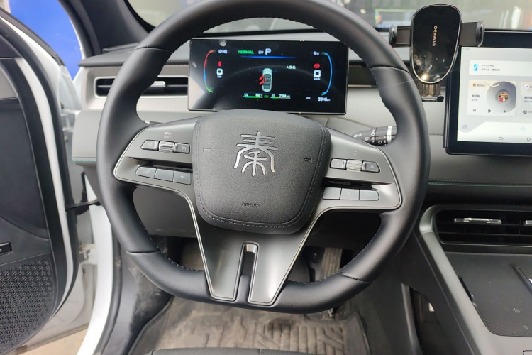 比亚迪 秦PLUS 2025款 DM-i 智驾版 55KM领先型中控内饰13