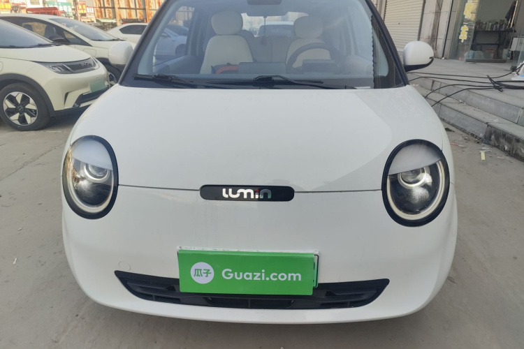 长安启源 长安Lumin 2022款 210km 香甜款车身外观2