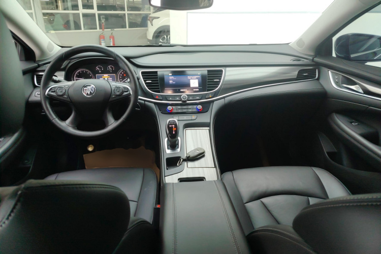 别克 君越 2021款 652T 豪华型中控内饰12