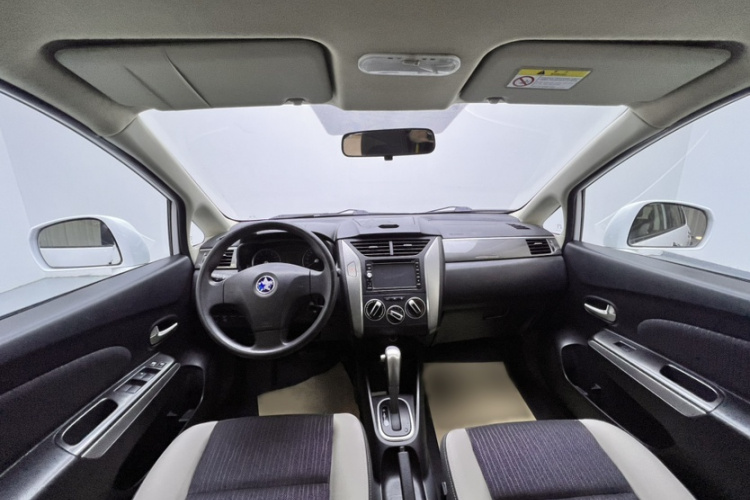 启辰R50X 2015款 1.6L 自动潮流版中控内饰7009