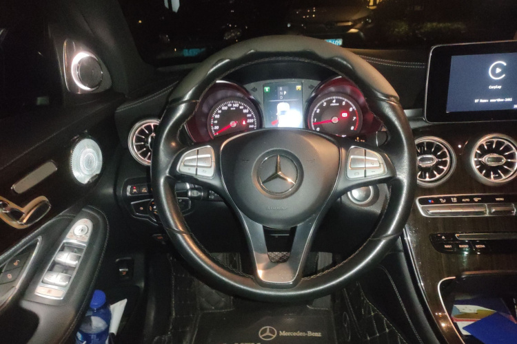 奔驰GLC 2017款 GLC 260 4MATIC 豪华型局部细节13