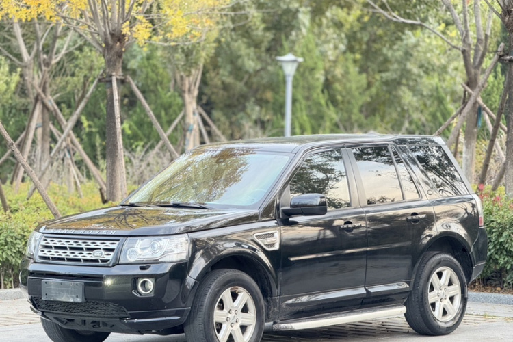 路虎 神行者2 2013款 2.0T Si4 SE汽油版车身外观1