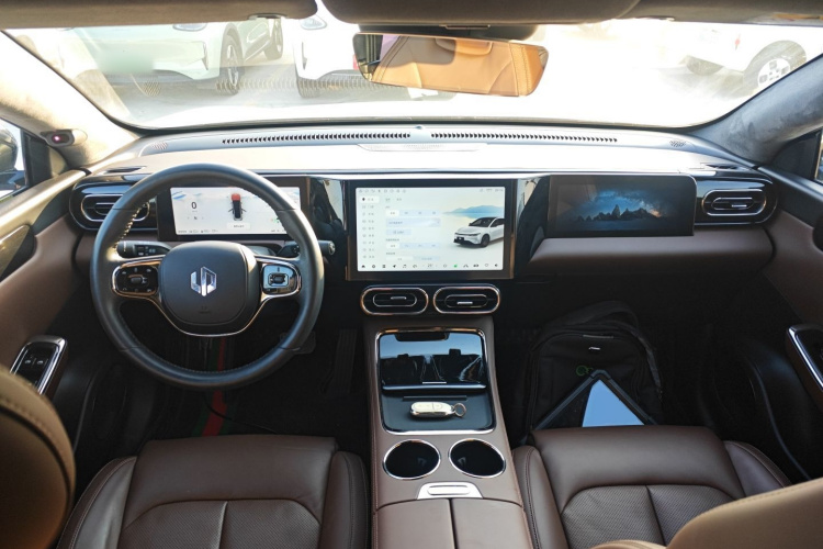 零跑汽车 零跑C01 2023款 增程 316 智享版中控内饰7002