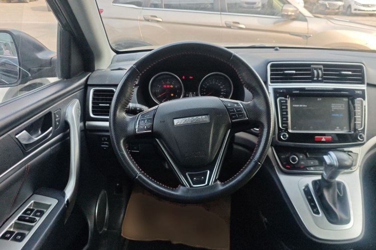 哈弗M6 2018款 改款 1.5T DCT两驱精英型中控内饰13