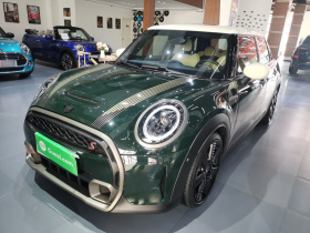 MINI 2022款 2.0T COOPER S 执迷特别版 五门版