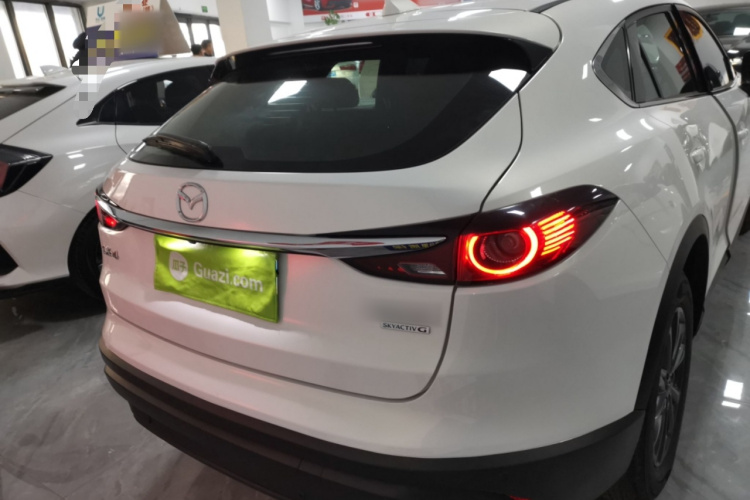 马自达CX-4 2020款 2.0L 自动两驱蓝天探索版车身外观6