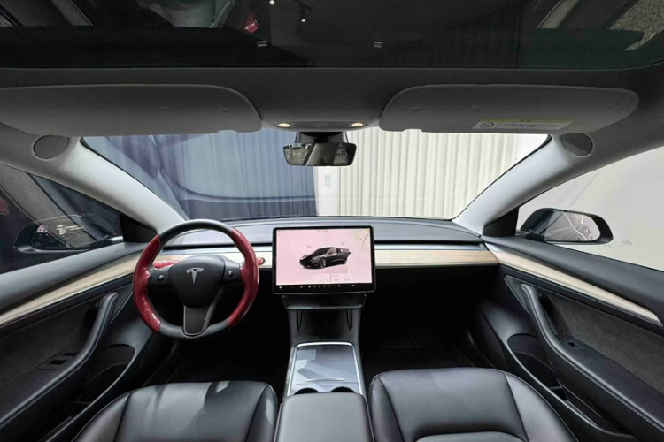 特斯拉 Model 3 2022款 后轮驱动版中控内饰7003