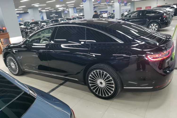 鸿蒙智行 享界S9 2025款 增程 Ultra车身外观6003