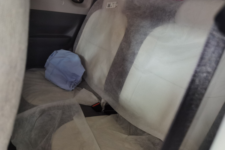 吉利银河 2025款 210km 熊猫卡丁中控内饰7004