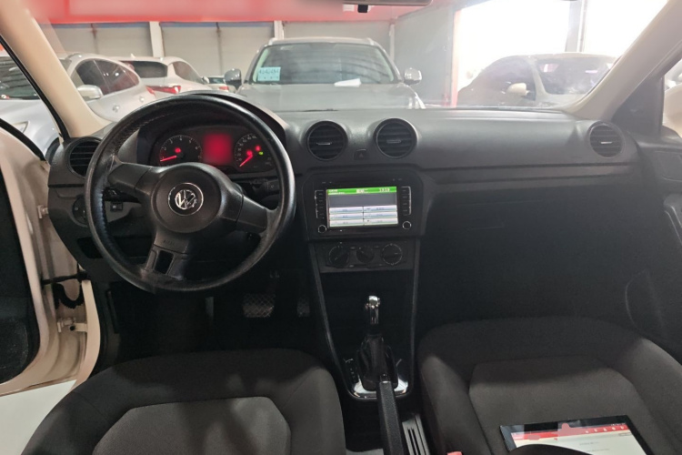 大众 捷达 2013款 1.6L 自动时尚型中控内饰12