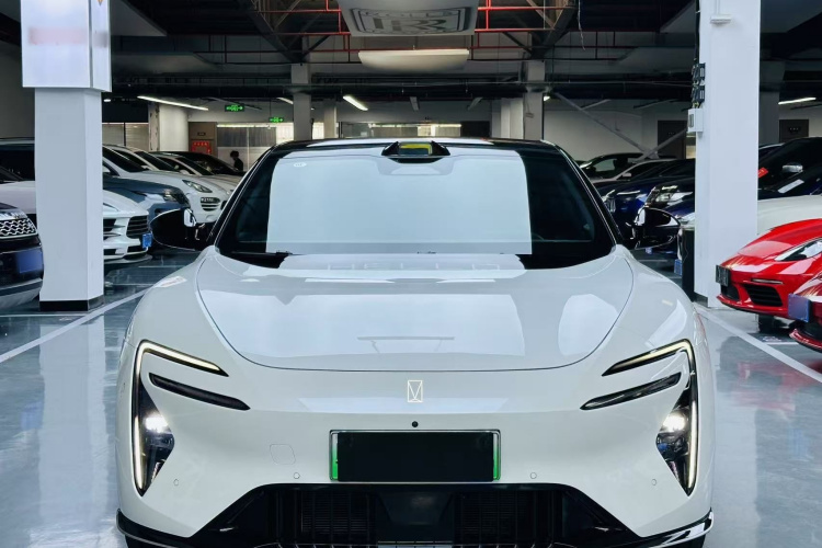 阿维塔06 2025款 Ultra纯电版车身外观6005