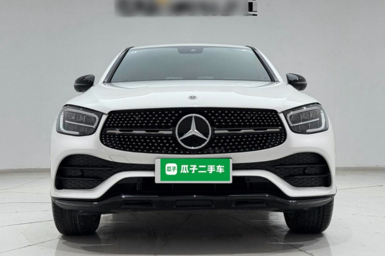 奔驰GLC轿跑 2022款 改款 GLC 300 4MATIC 轿跑SUV车身外观6001