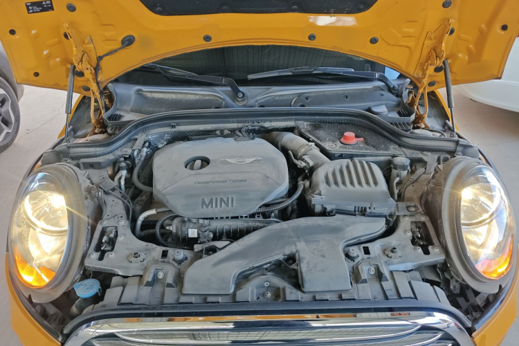 MINI 2015款 1.5T COOPER Fun 五门版机舱底盘24