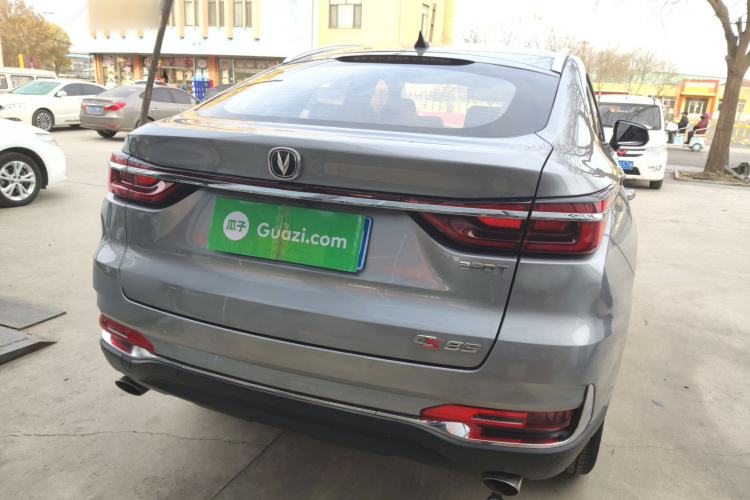 长安CS85 COUPE 2019款 1.5T DCT品版 国VI车身外观6