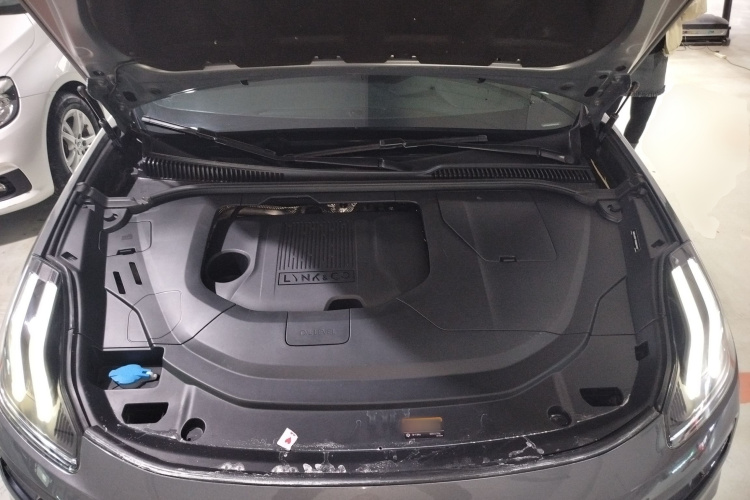 领克06 2023款 Remix 1.5T 劲Pro机舱底盘24