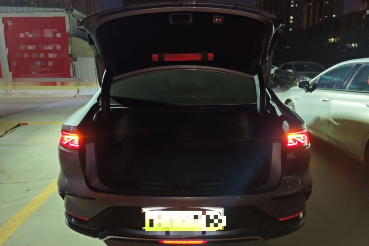 比亚迪 汉 2023款 EV 冠军版 605KM前驱尊贵型局部细节23